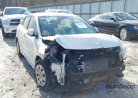 2018 Kia Rio S из США, поврежденный, VIN 3KPA24AB3JE047442